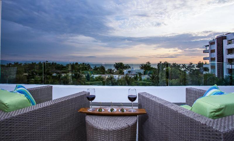 Marival Distinct Luxury Residences & World Spa All Inclusive Nuevo Vallarta Room photo